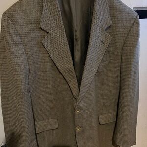 Men's Elegant Gray Checkered Blazer